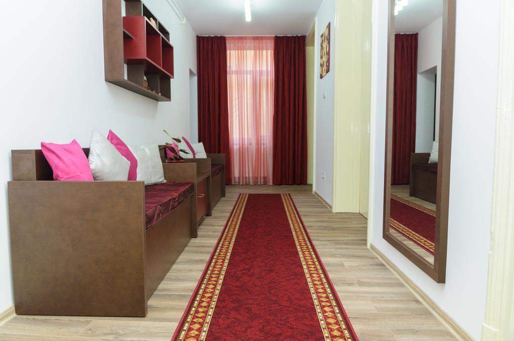 Lorena Apart Old Town Bucureşti Ngoại thất bức ảnh