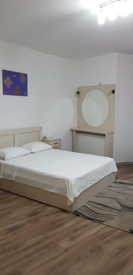 Lorena Apart Old Town Bucureşti Ngoại thất bức ảnh